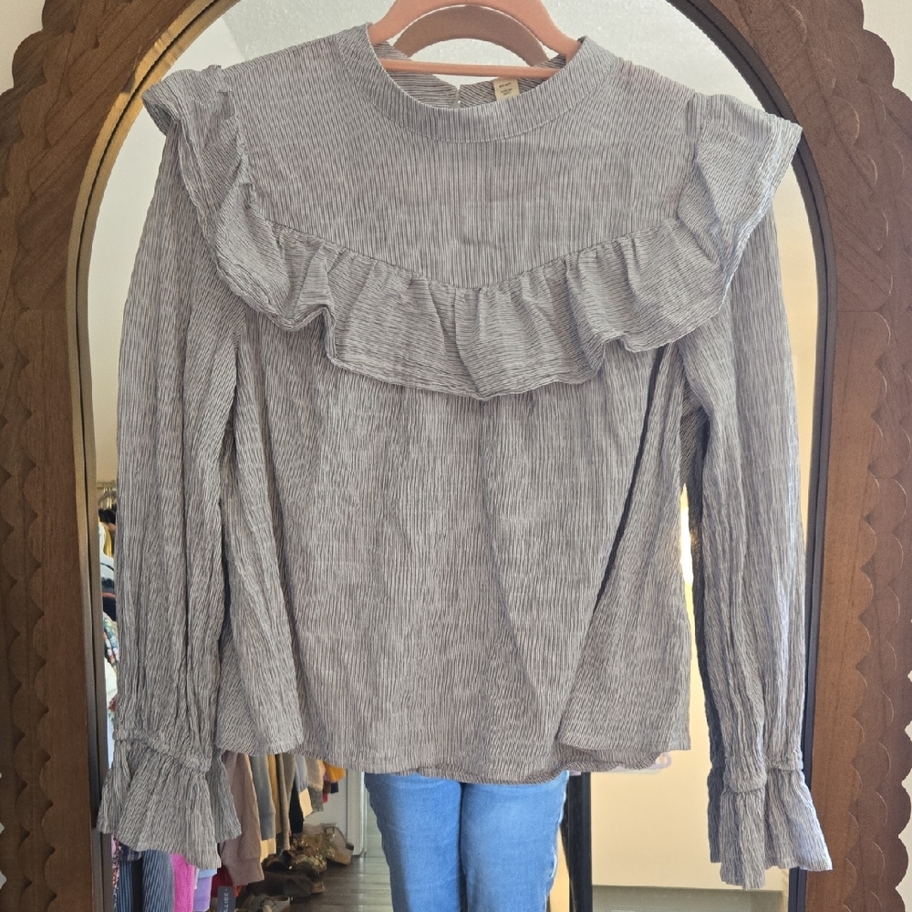 Ruffle Detail Blouse